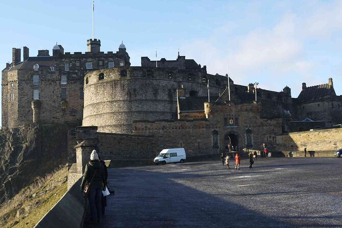 Highlights From the Royal Mile: a Self-Guided Audio Tour - Exploring the Witches Well