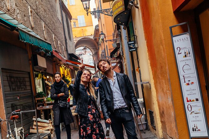 Highlights & Hidden Gems With Locals: Best of Bologna Private Tour - Meeting Point and Pickup Details