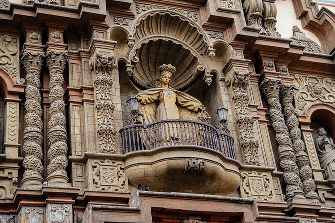 Highlights & Hidden Gems With Locals: Best of Lima Private Tour - Local Perspective