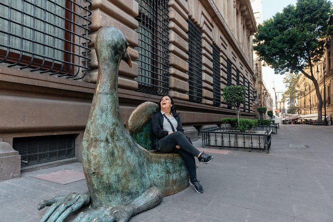 Highlights & Hidden Gems With Locals: Best of Mexico City Private Tour - Host Response and Customer Service