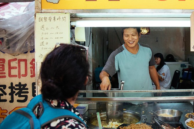 Highlights & Hidden Gems With Locals: Best of Taipei Private Tour - Sustainable and Carbon-Neutral Tour