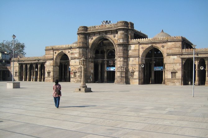 Highlights of Ahmedabad (Guided Half-Day City Sightseeing Tour by Car Tour) - Historical and Cultural Attractions