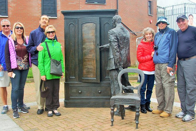 Highlights of Belfast Sightseeing 4 Hours Private Tour - Exploring Belfast Castle