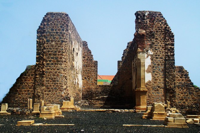 Highlights of Cidade Velha With Local Guide - Admission and Accessibility