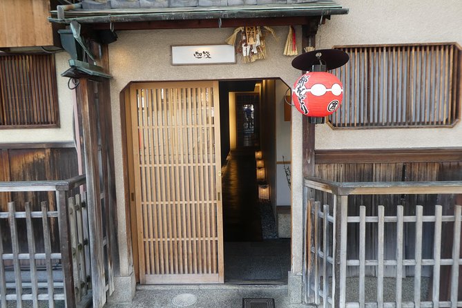 Highlights of East Kyoto by Train, Zen, Tea, Sake - Visiting a Traditional Sake Brewery