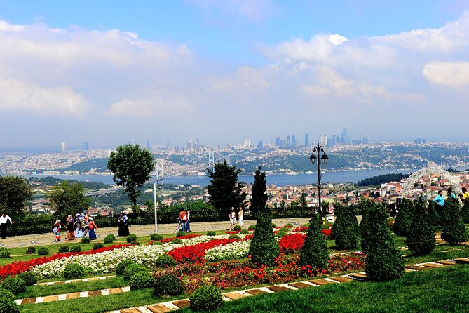 Highlights of Europe & Asia Continents With Topkapı Palace-Harem - Meeting and Pickup Details