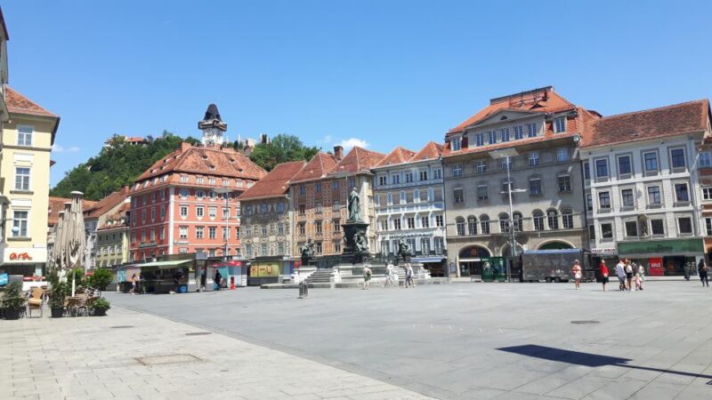 Highlights of Graz: Guided Walk - Main Square Exploration