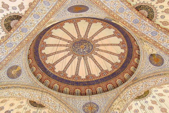 Highlights of Istanbul - Exploring the Grand Bazaar