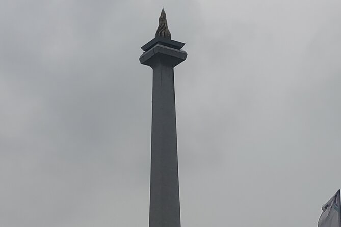 Highlights of Jakarta City: Half-Day Tour - Exploring MONAS