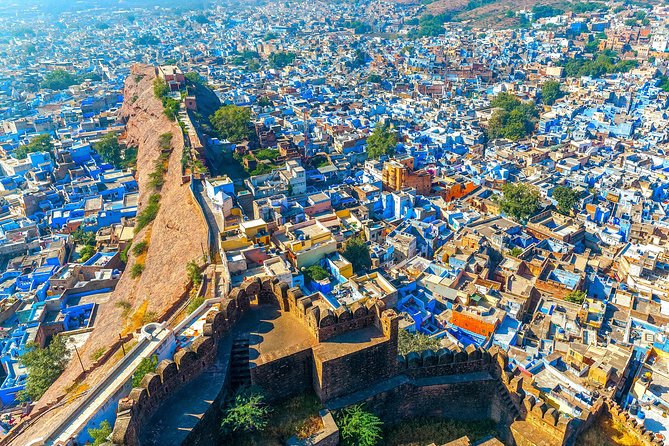 Highlights of Jodhpur (Guided Half Day City Sightseeing Tour by Car) - Vehicle and Refreshment Inclusions