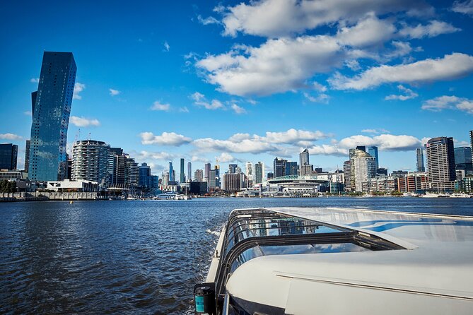 Highlights of Melbourne Cruise - Duration and Capacity of the Cruise