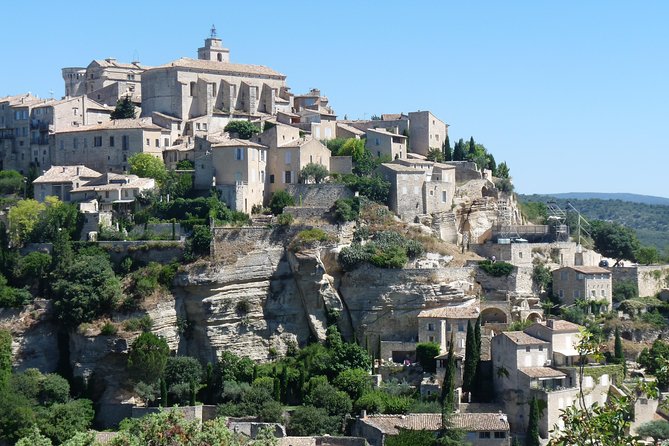 Highlights of Provence: Chateauneuf Du Pape & Luberon - Uncover Lacostes Marquis De Sade