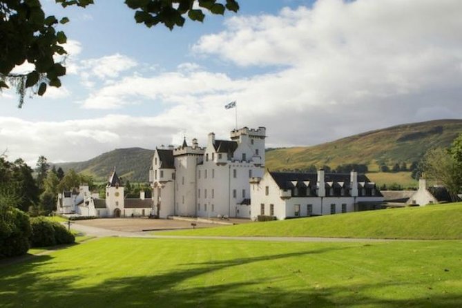 Highlights of Scotland Private Day Tour With Scottish Local - Convenient Transportation Options