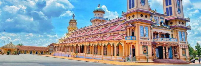Highlights of Tay Ninh Day Trip With Food - Discovering Cao Dai Temple