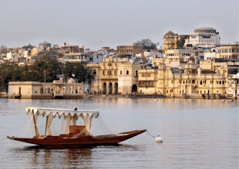 Highlights of Udaipur With Ekling Ji Guided Full Day Tour - Itinerary Highlights