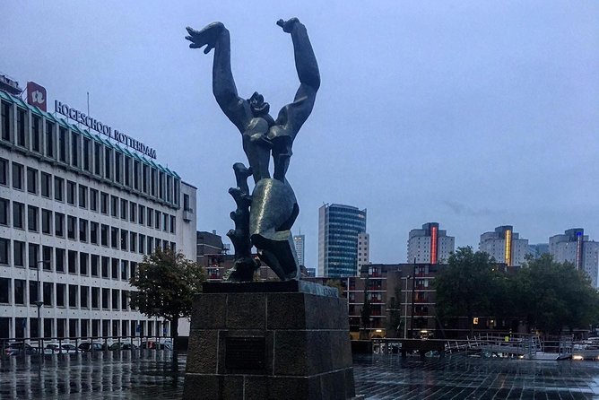 Highlights Rotterdam Walk Tour - Navigating the Pedestrian-Friendly Streets