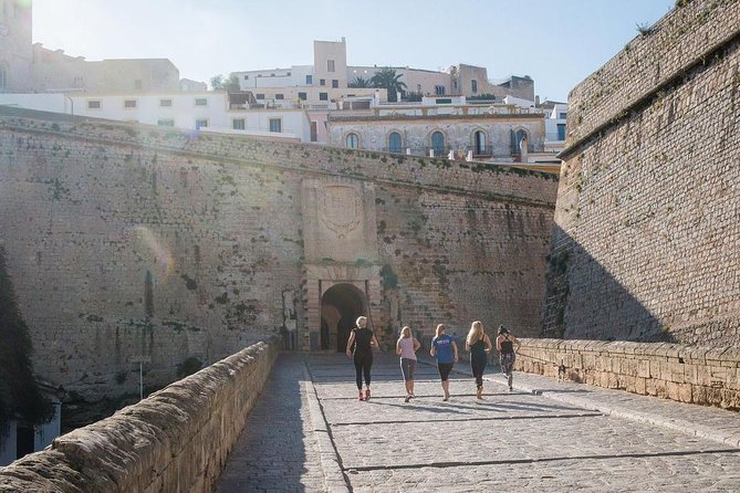 Highlights Running Tour of Ibiza Town - Dalt Vila Exploration