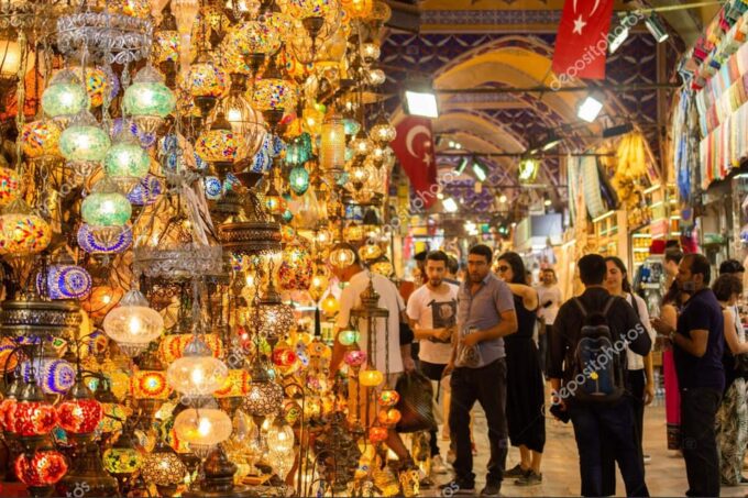 Highligts of Istanbul Small Group Walking Tour - Exploring the Grand Bazaar
