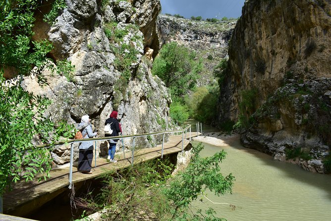 Hike Along the Gollizno Route - Discovering Corcuela Fountain