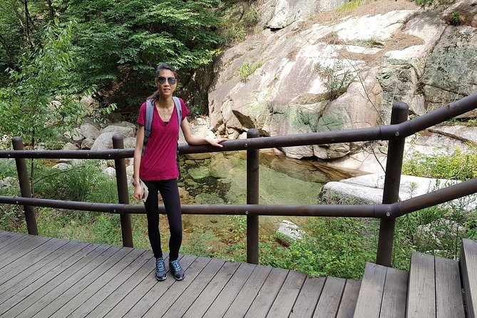 Hike and Explore the Wonder of Bukhansan National Park With Hiking Professional(Including Lunch) - Customer Feedback Highlights