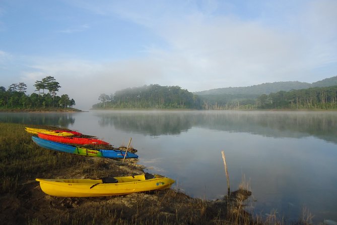 Hike and Kayak With Exploring Tuyen Lam Lake in Da Lat - Group Size and Duration
