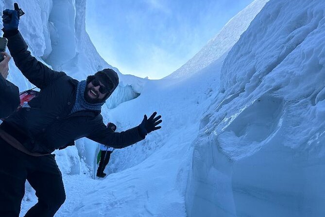 Hike Matanuska Glacier W/Alaska Local Honey, Wine Tasting - Preparing for the Tour