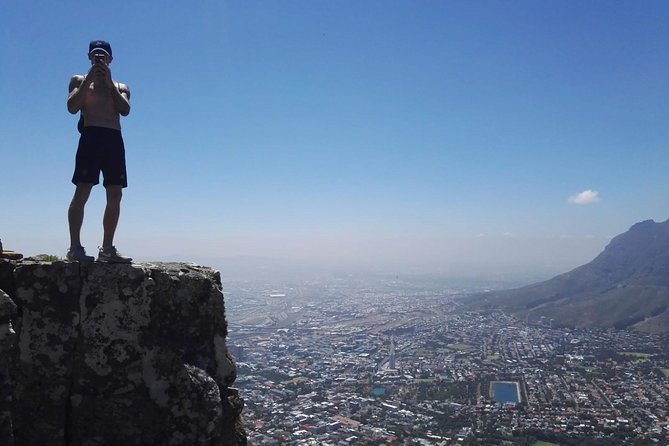 Hike Table Mountain or Lions Head in Cape Town Like a Local - Meeting and Pickup Arrangements