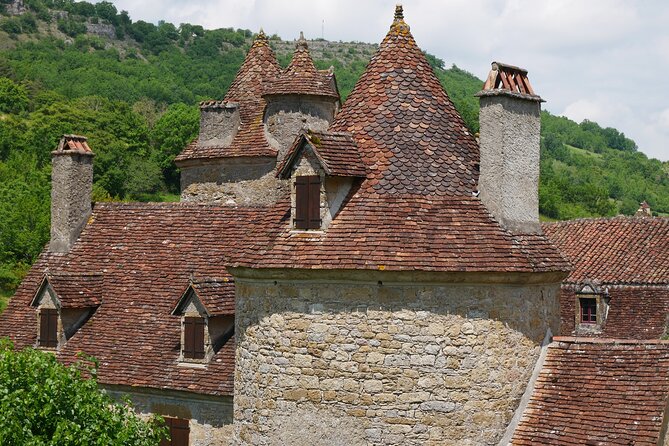 Hike to Discover the Most Beautiful Villages of France of the Dordogne Valley : Loubressac and Autoire - Discovering the Charms of Autoire