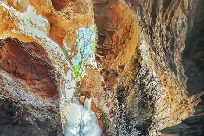 Hike to Rincon De Vieja National Park and La Leona Waterfall - Hiking Experience