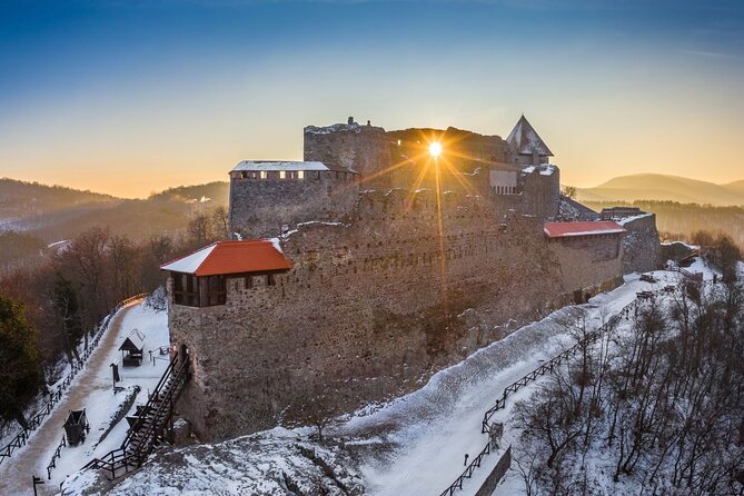 Hike to Visegrád Castle With Danube Bend Views + Sauna Session - Getting to Visegrád Castle
