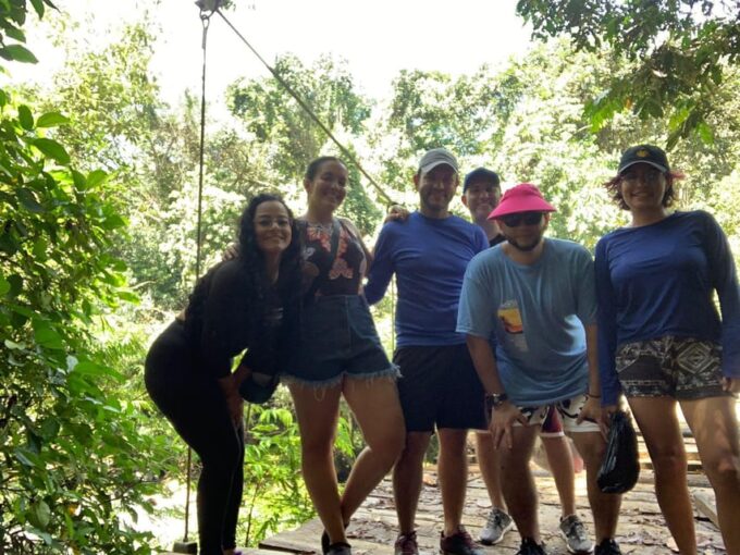HIKE WITH PUDDLES AND WATERFALLS - Reservation Details