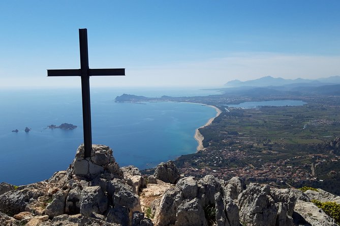 Hike With Views of the Gulf of Arbatax - Key Points
