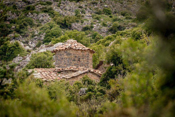 Hiking Above Kalamata - Policies and Guarantees