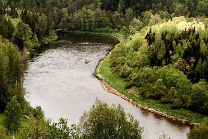 Hiking Adventure in Sigulda and Latvian Food Tasting - Health and Accessibility Information