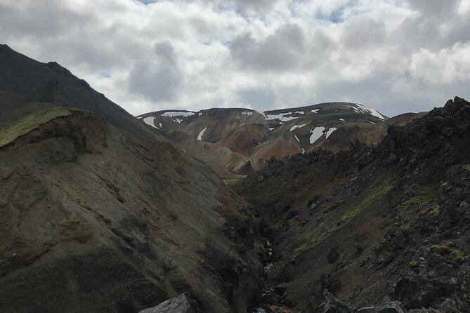 Hiking Adventure to Landmannalaugar - Discovering the Natural Hot Springs