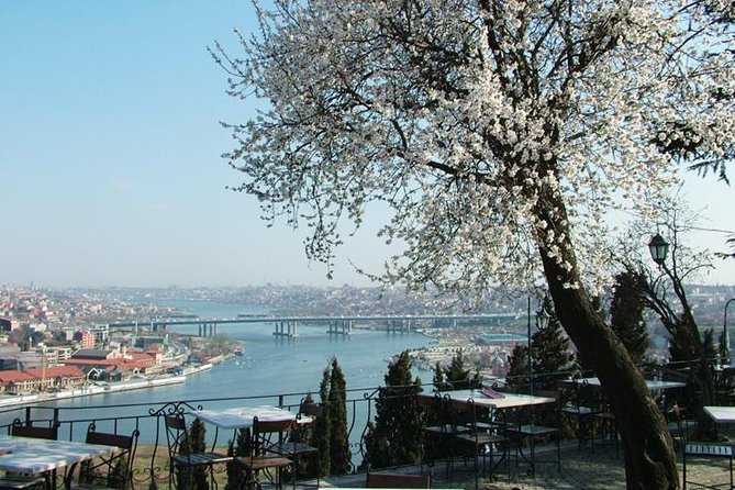 Hiking Along the Golden Horn - Discovering the Golden Horn Trail