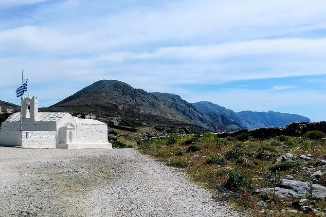 Hiking and Sightseeing Tour in Amorgos - Attractions Around the Cyclades Islands