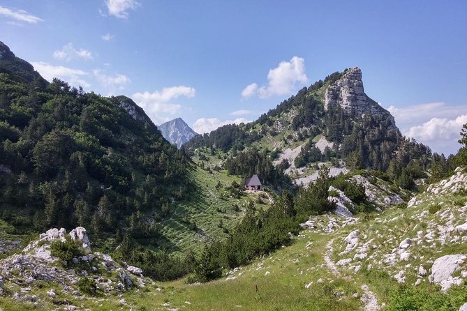 Hiking Between Bosnia and Herzegovina - Dietary Options and Special Requests