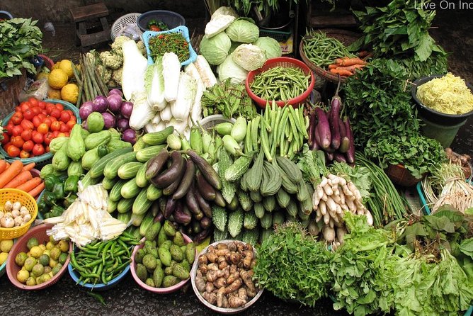 Hiking & City Tour in Kathmandu With Community Volunteering - Village Excursion