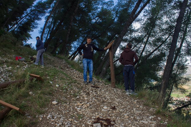 Hiking in Berat by 1001 Albanian Adventures - Detailed Itinerary and Route