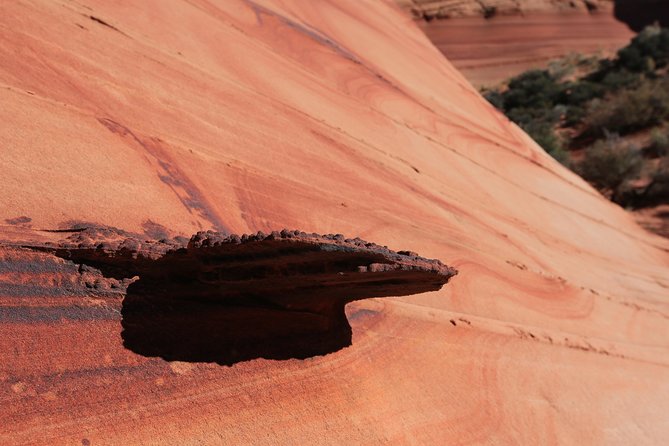 Hiking in Kanab: Famous Teepees of Vermilion Cliffs National Monument Near Wave - Accessibility and Fitness Requirements