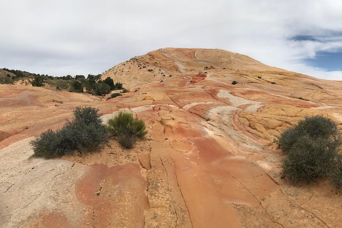 Hiking in Kanab: Walk and Photograph Scenic Yellow Rock in the Grand Staircase - Returning to Kanab