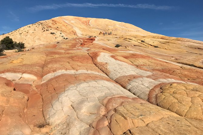 Hiking in Kanab: Walk and Photograph Scenic Yellow Rock in the Grand Staircase - Returning to Kanab