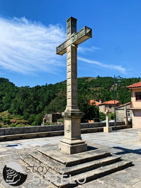 Hiking in the Mini Tibet of Portugal - Local Products and Wine Tasting