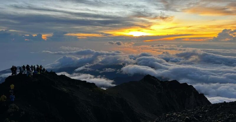 Hiking Mount Rinjani 1 Night 2 Days Senaru Scoond Summit - Included in the Price