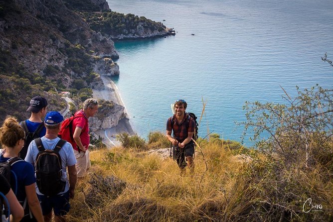 Hiking Natural Beaches & Snorkeling - Inclusions