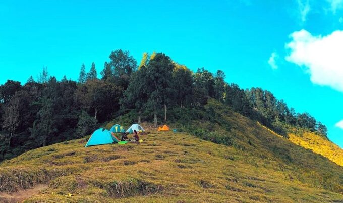 Hiking Pergasingan Hill: 2 Days, 1 Night Adventure - Accommodation and Meals