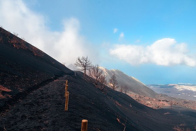 Hiking Route Visit to the New Volcano of La Palma - Physical Requirements and Recommendations