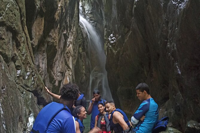 Hiking Tabernacle Thundering Waterfall in Dominican Republic - Safety and Insurance