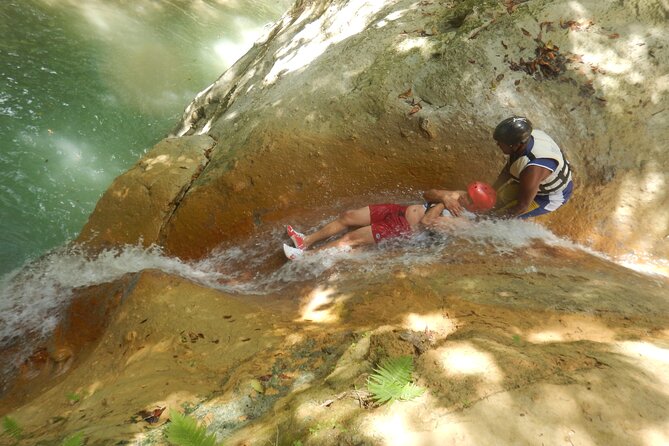 Hiking the 27 Waterfalls of Damajagua Tour From Santo Domingo - Customer Feedback Analysis